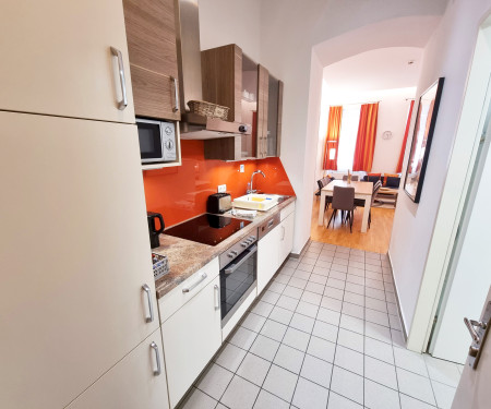 Design Two-Bedroom Apt. - GAL Apartments Vienna***