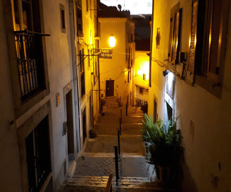 Sunny and Cozy Apartment, Alfama