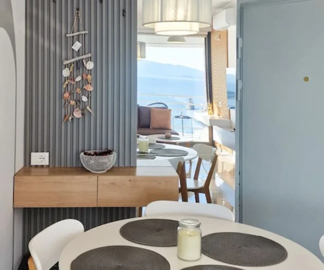 Beachfront Pirali