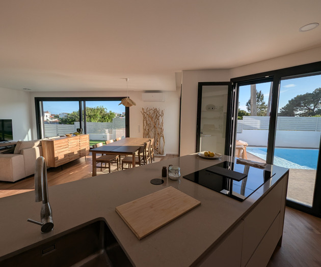 Caparica Sun & Serenity Villa, w/ pool and BBQ
