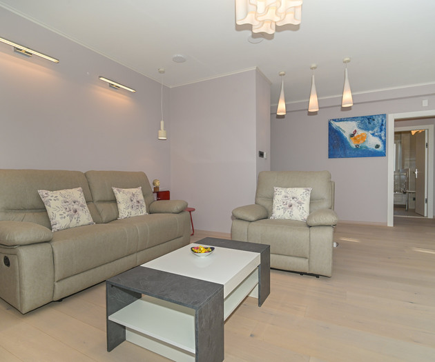Apartamento de 3 dormitorios con vistas panorámicas al mar