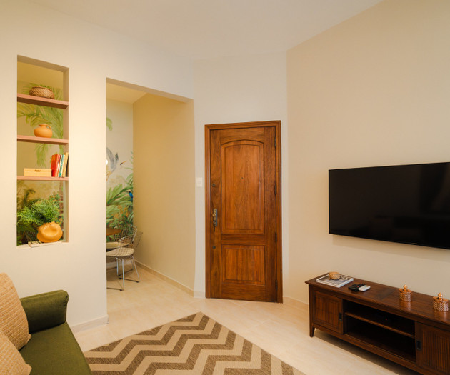 Charming & Modern Ipanema Flat - Steps from Beach