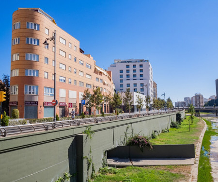 Cubo's Apartamento Atocha with Optional Parking