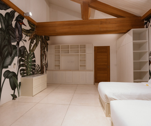 Luxury Ocean Front Private Pool  5 BDR Nalas Villa