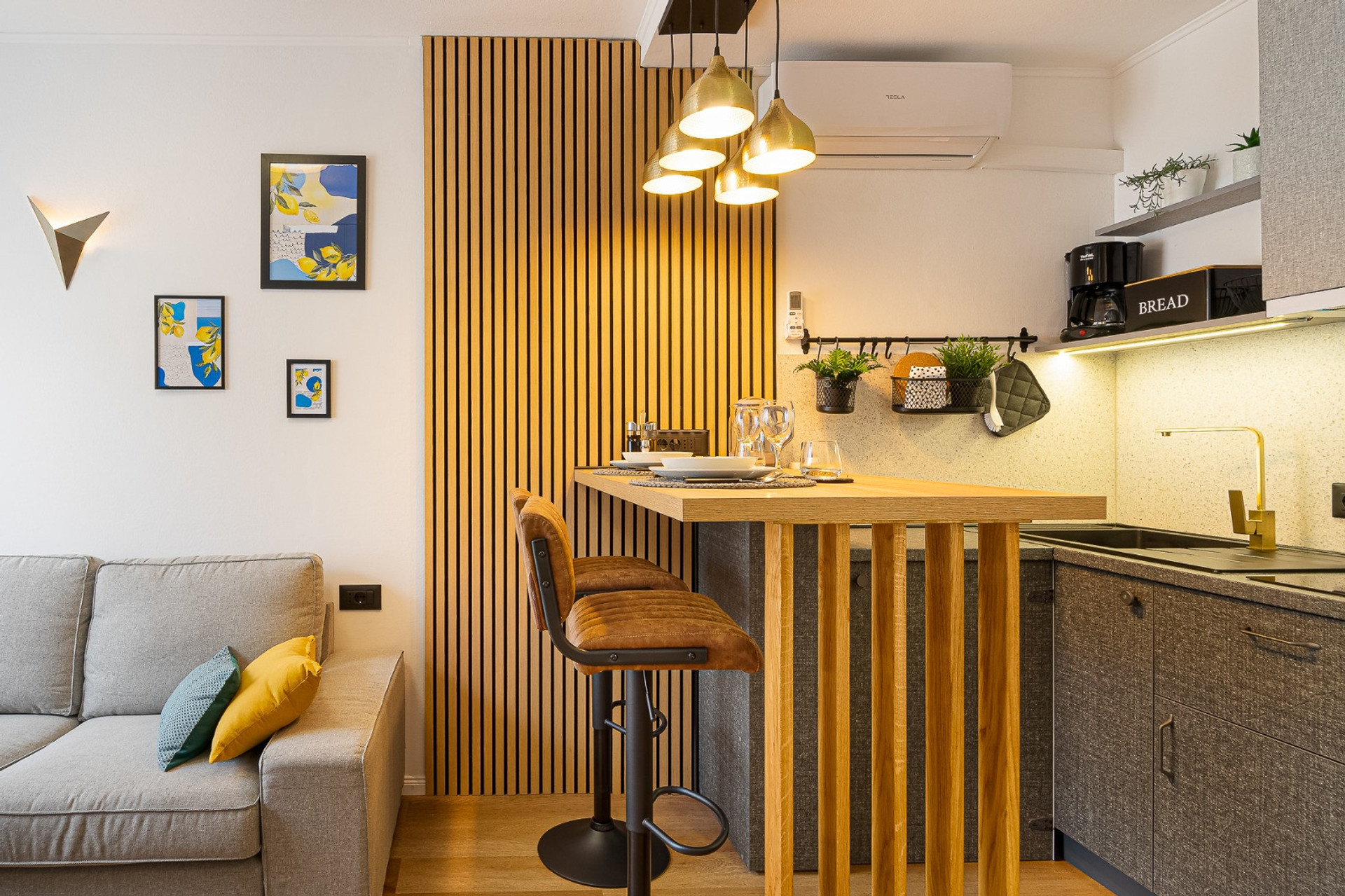 dining bar table