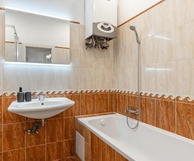 Royal Prague Heart Suite