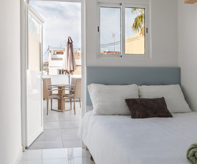 SleekLofts: apartamento no último piso com 2 quartos e terraço