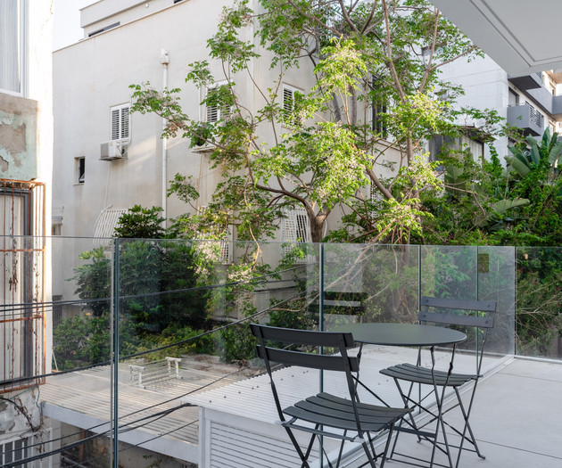 Blueground | Tel Aviv Port, High End , Balcony -71