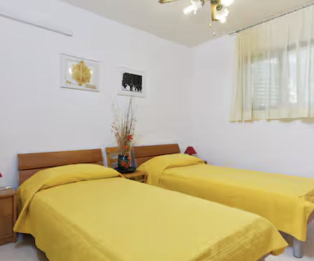Solta beach Apartment Plaza