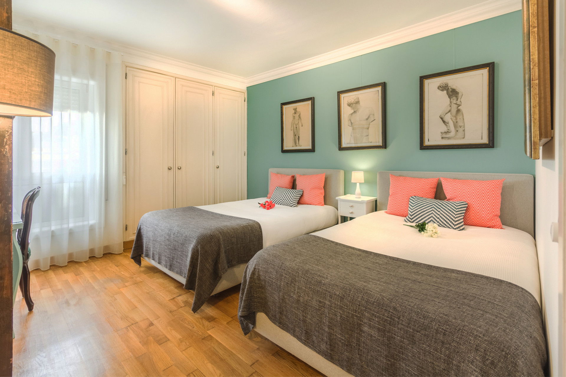 Bedroom with 2 Small Double Beds