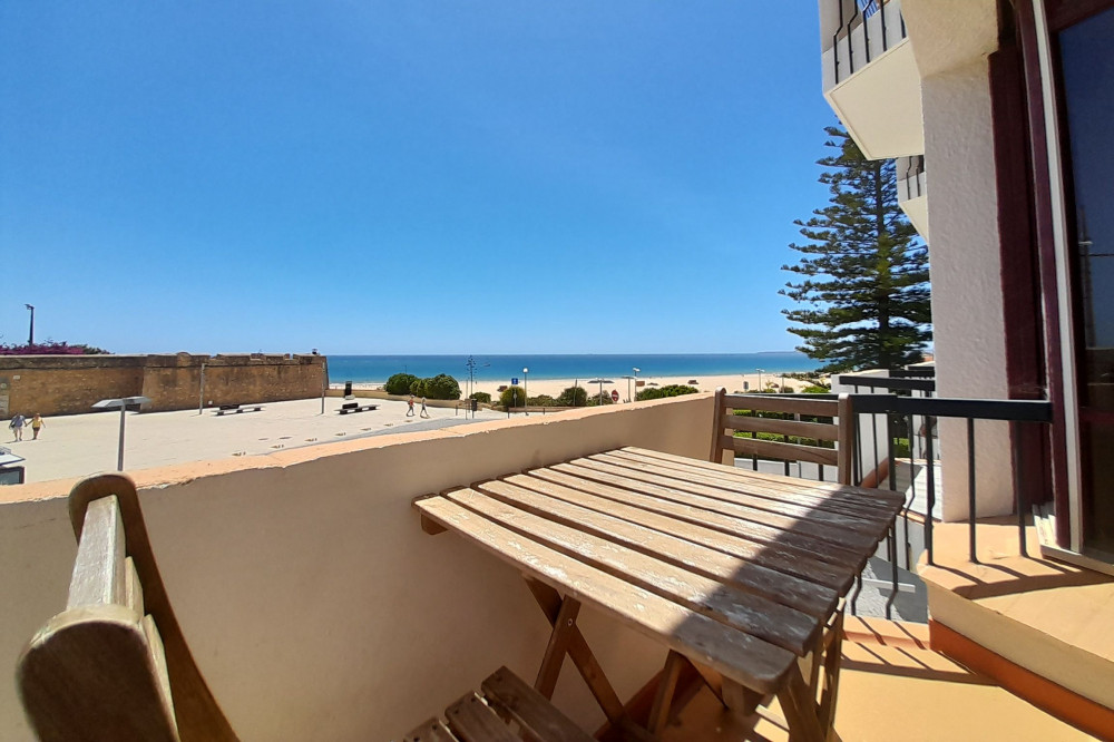 Fortaleza 1BDR Apartment W/Balcony by LovelyStay preview