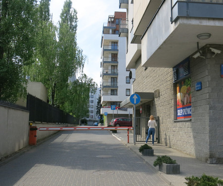 VITALIA APARTMENTS BOBROWIECKA - ROOMS FOR RENT