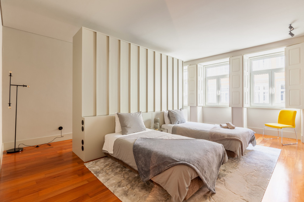 Spacious apartment in the center of Porto preview