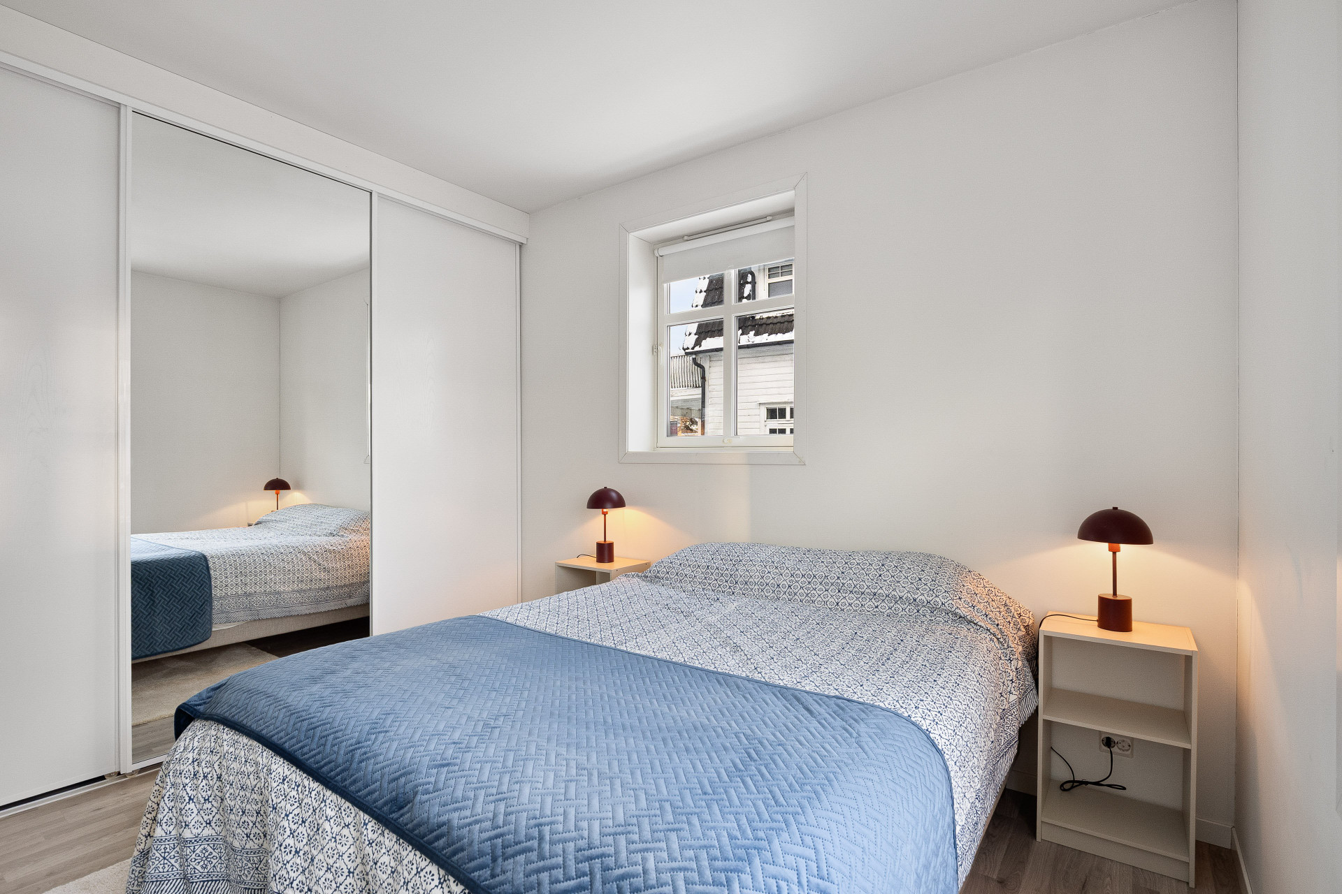 Main bedroom with Queen sized bed and wardrobe