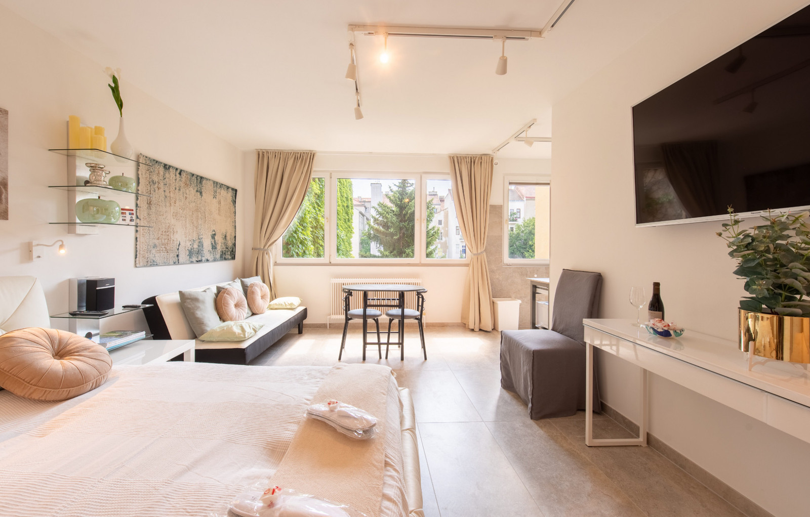 studio apartment, toplage, zentrum, ubahn
