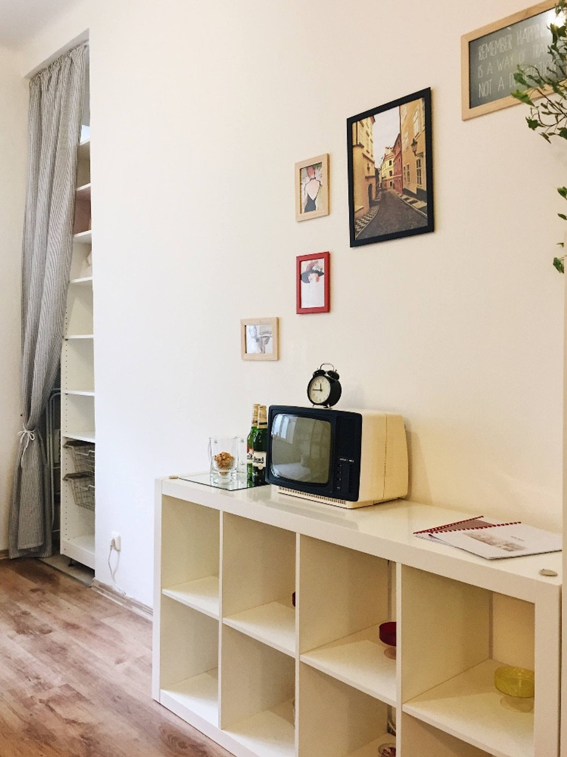 Wardrobe / shelves for your belongings