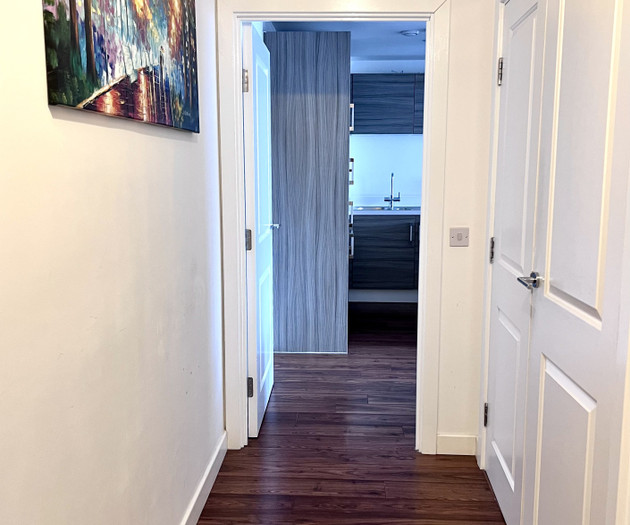 Spacious 2 Bed/2 Bath Canary Wharf | Gym & Parking