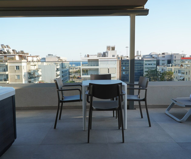 The Riviera Loft & Private Jacuzzi by Unoblu®