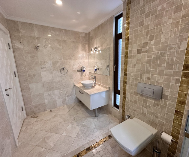 Spacious Villa with Beautiful View & Private Pool