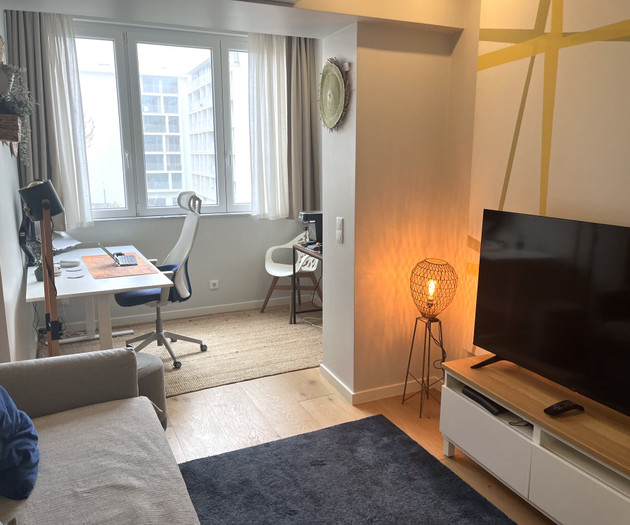 Campo Pequeno, T1 Lisbon center. No deposit