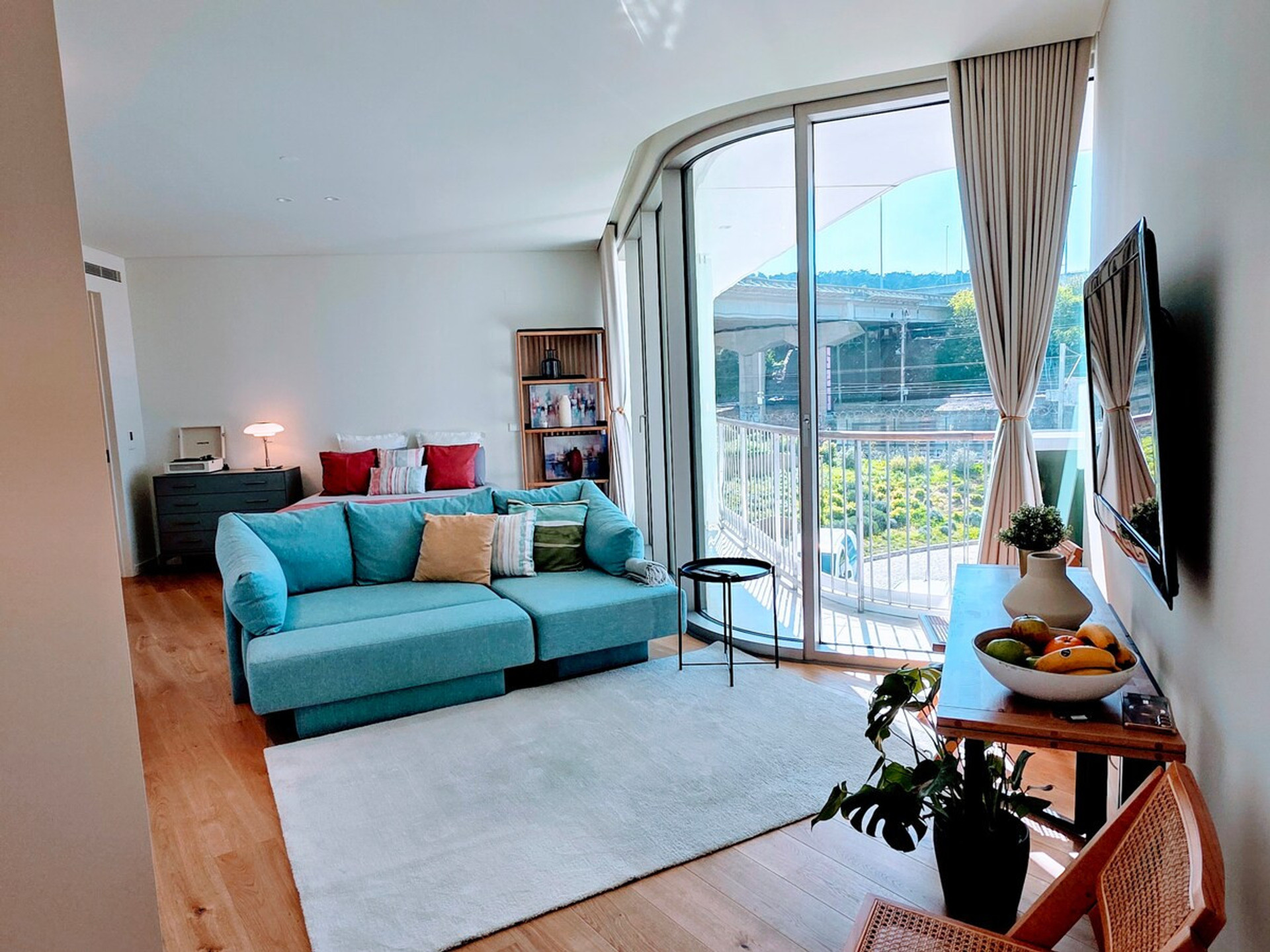 Living room image 1