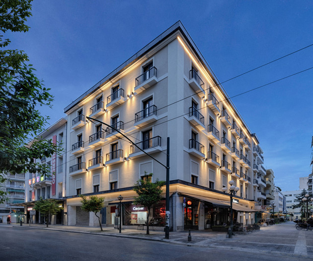Bright 1-bed apartment, close to metro station