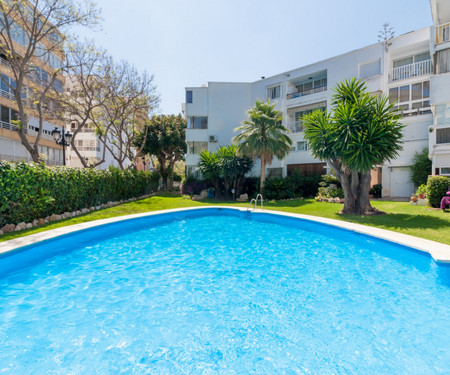 Apartamento para arrendar  - Marbella