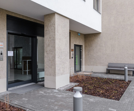 Trendy flat with underground parking in a gated co