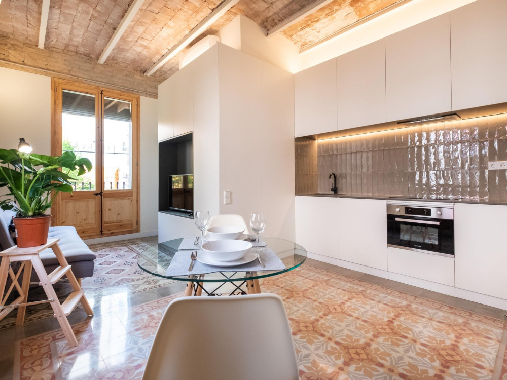 STYLISH STUDIO NEXT TO THE BEACH preview