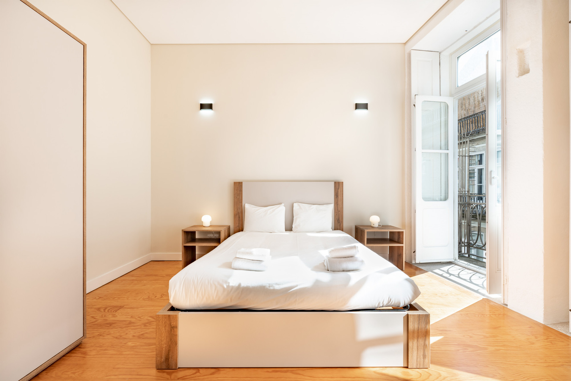 Double bed