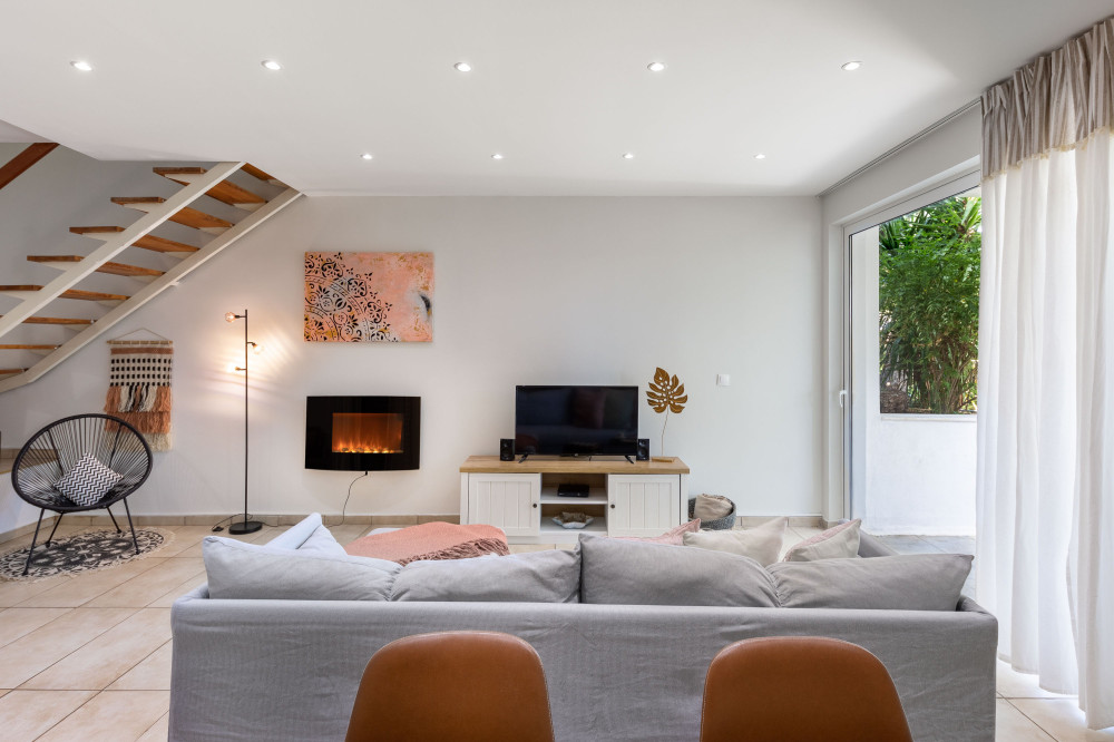 2 BD Maisonette with Garden preview