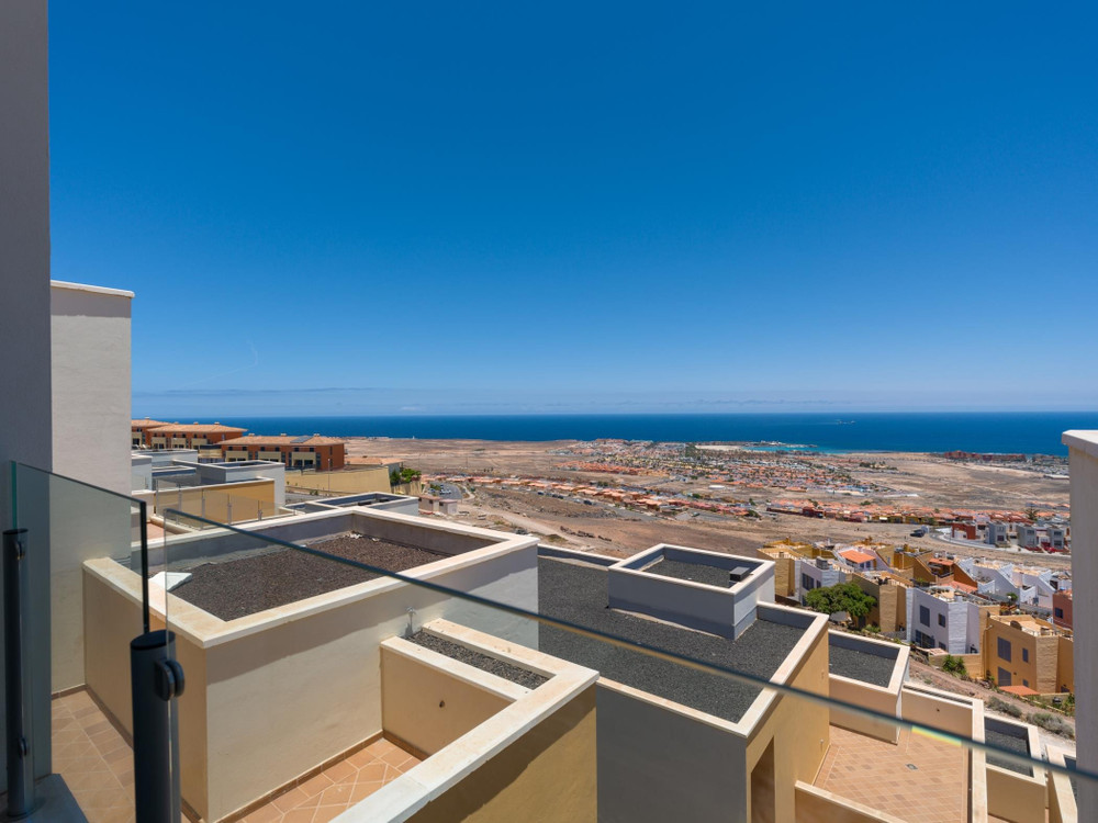 Elysian Stays O3ºA · 2-bed · sea view & terrace preview