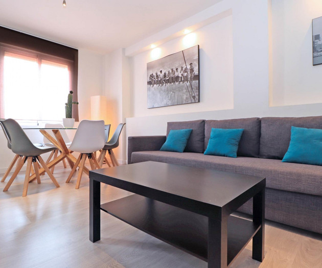Del Parque Flats - Hernan Ruiz