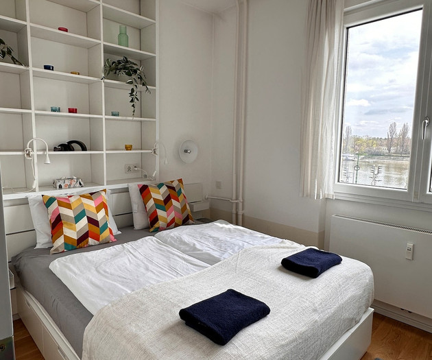 Victor's Danube View Residence