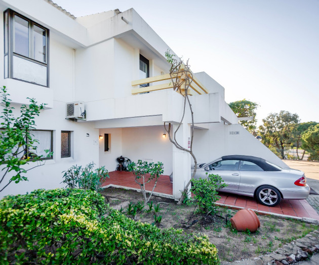 Vila Duplex com 3 quartos e 3 casas de banho