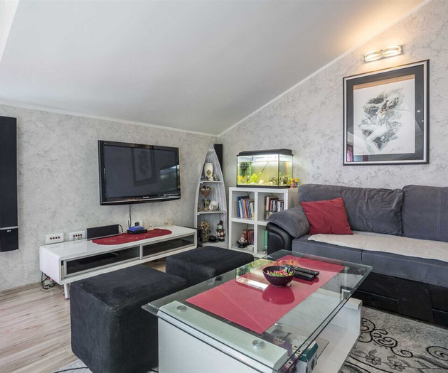 Luxury apartment close to Znjan beach w. sea view