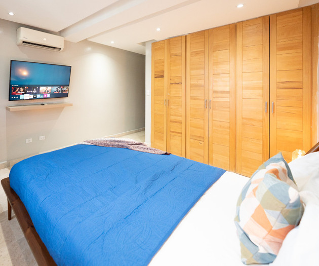 City Vibes 2BR | Long Stays, Fast WiFi