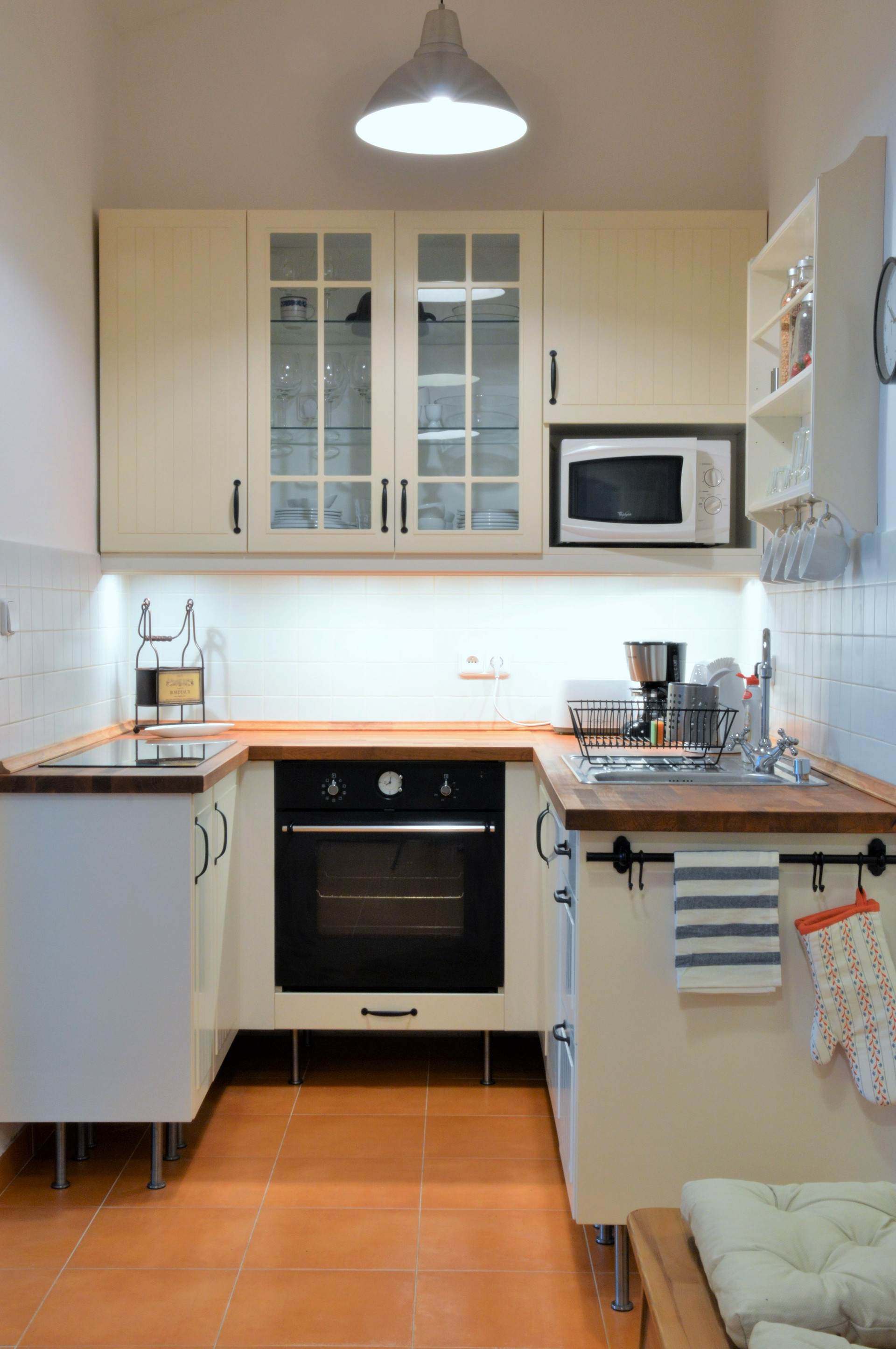 Compact kitchen with wooden countertop