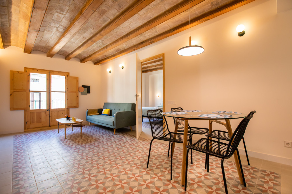 LUMINOSO APARTAMENTO EN EL GÓTICO preview