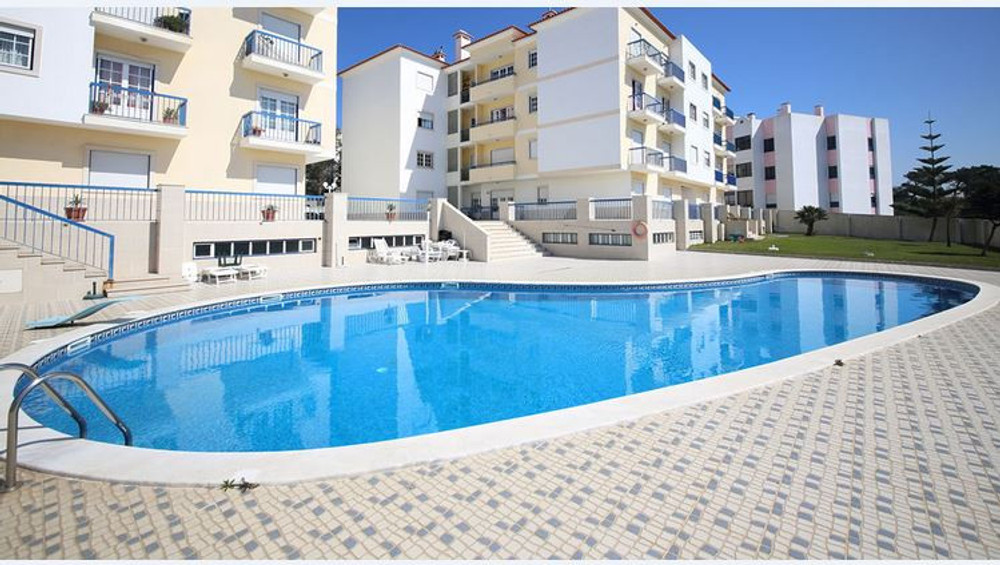 2 Rooms in Ericeira