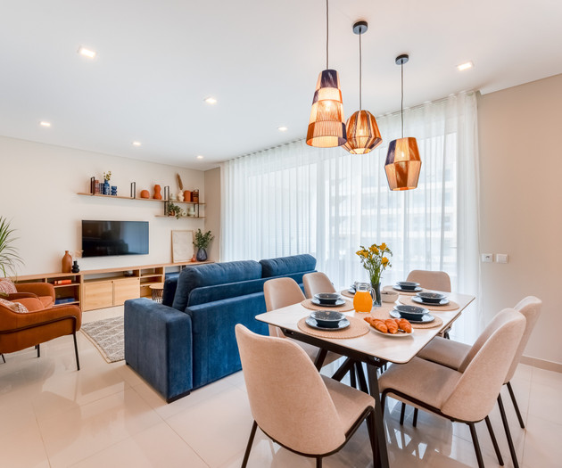 Living and dining combo room