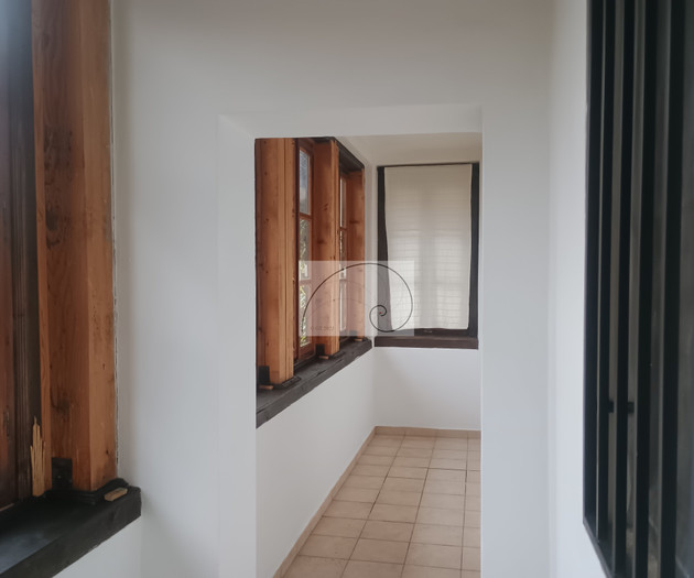 Elegant Duplex in Villa • Central Bucharest