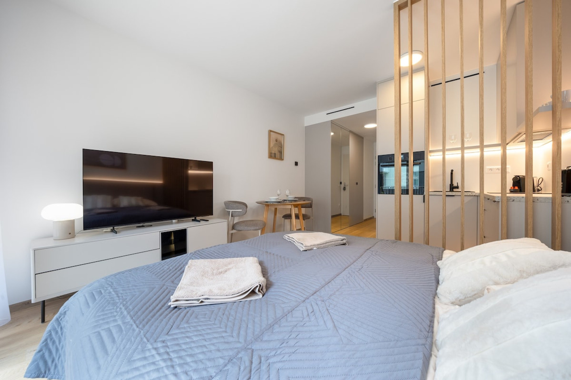 Bedroom image 2