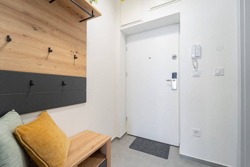 WestSide Garden Studio Apartment by FirstHost preview