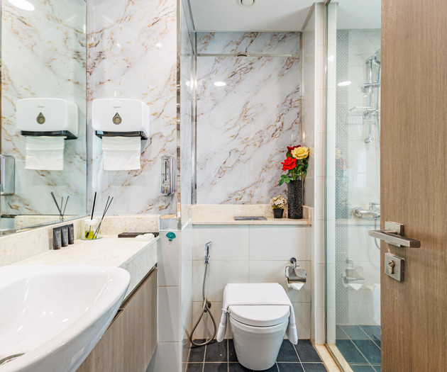 The Urban Retreat Elegant 3BR Townhouse Villanova