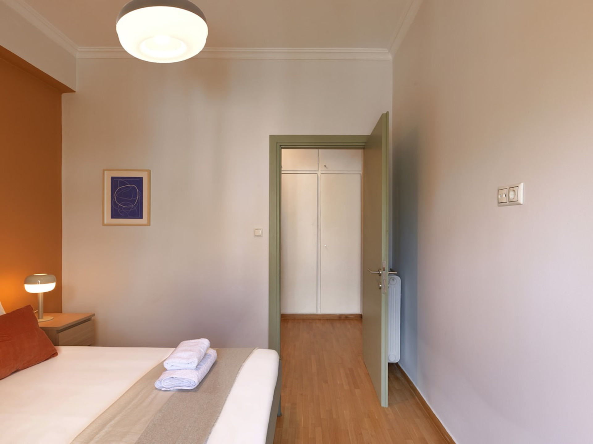 Bedroom image 3