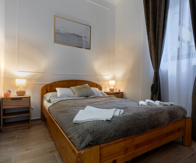 Eco-Parisian Chic 50m² Oasis |1Gbps| District VII