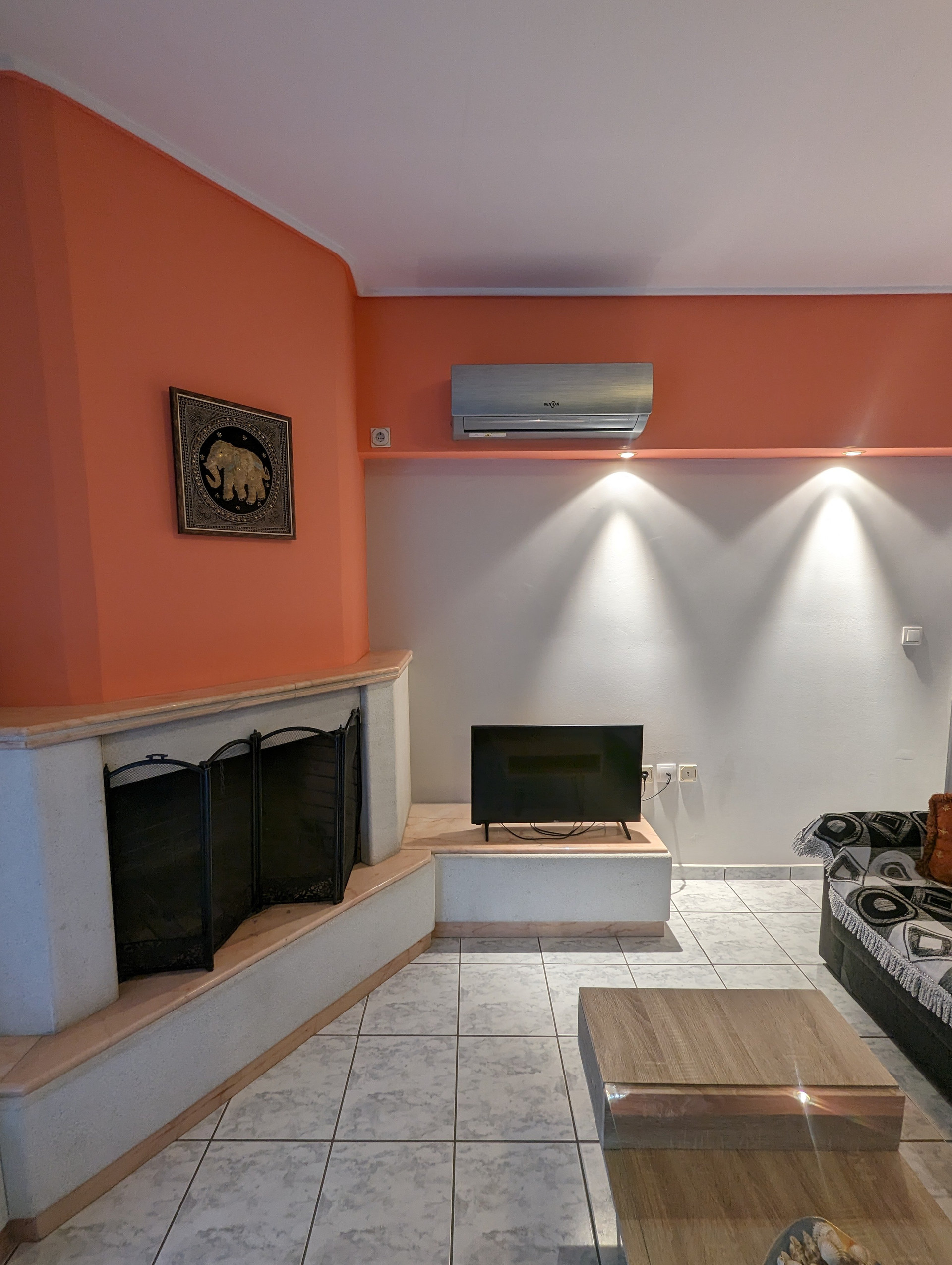 Living room fireplace TV air conditioning