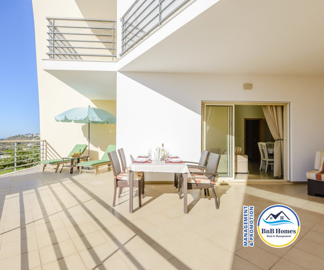 BnB Homes Apartment with Sea view 2 huge Terraces
