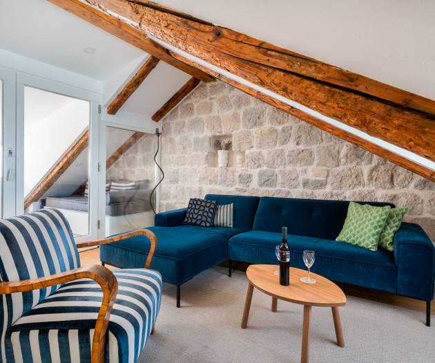 “Stylish 2 BR Retreat on Split’s Seaside Riva“